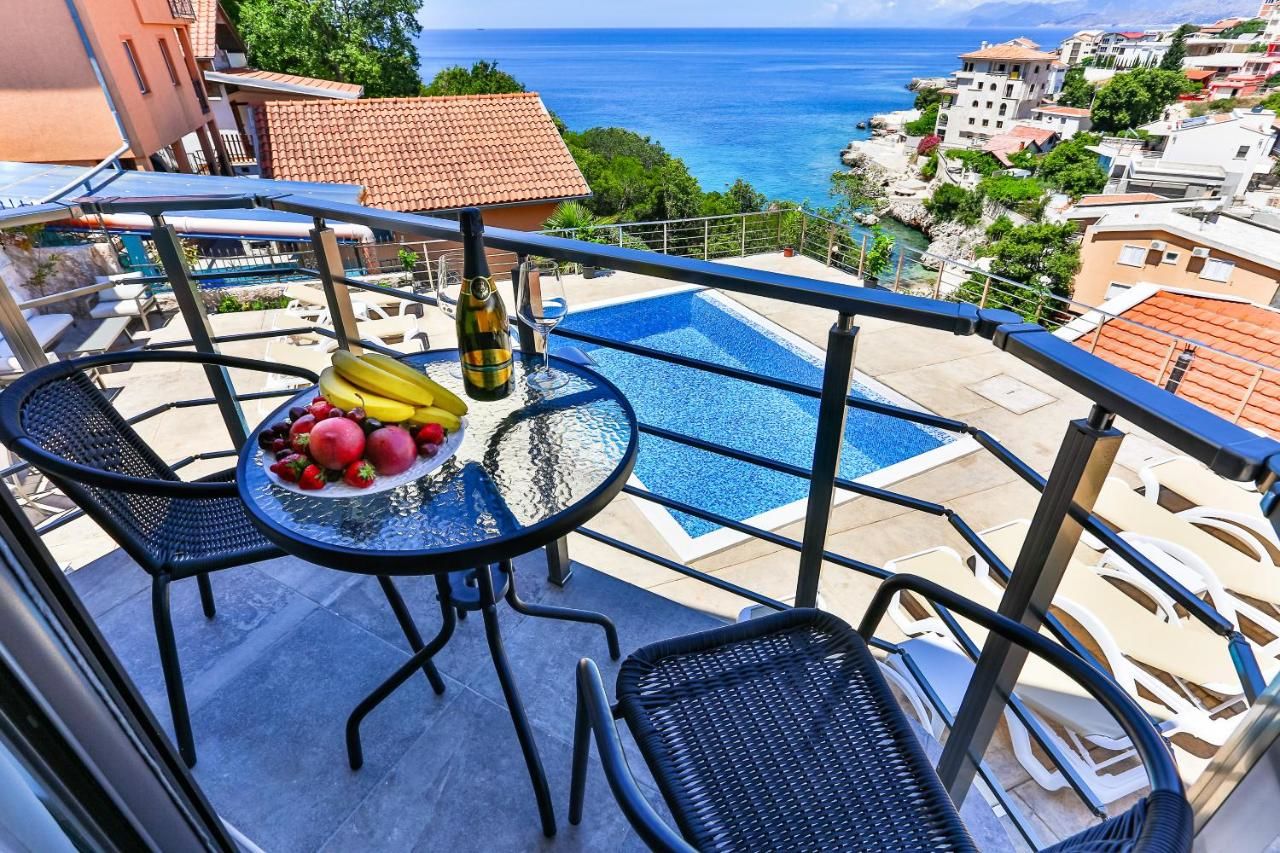 Апартаменты Apart house Family Kruce Улцинь-20