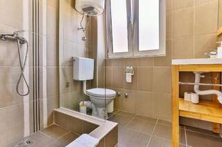 Апартаменты Apart house Family Kruce Улцинь Апартаменты с 1 спальней-66